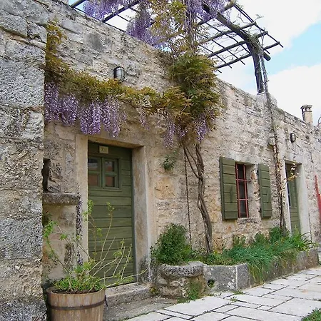 Rural Holiday With Shared Pool Casa vacanze *