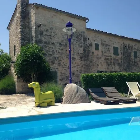Rural Holiday With Shared Pool